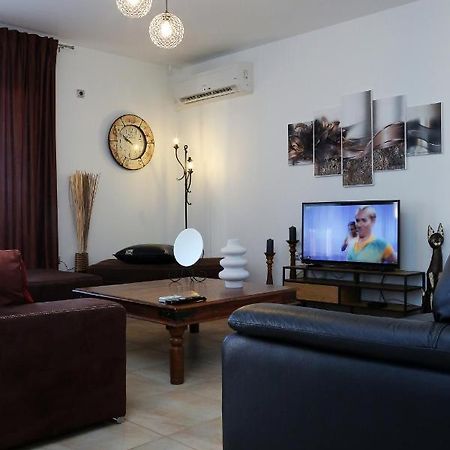 Nenas House Apartment Nea Iraklitsa ภายนอก รูปภาพ