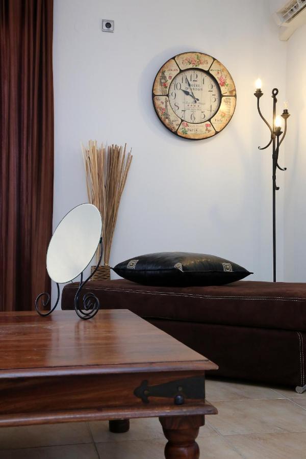 Nenas House Apartment Nea Iraklitsa ภายนอก รูปภาพ