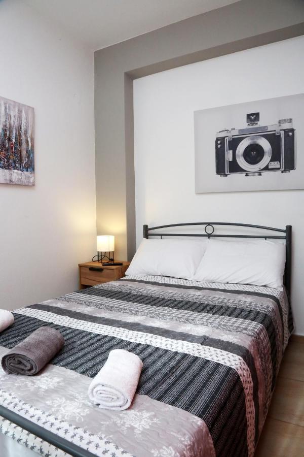 Nenas House Apartment Nea Iraklitsa ภายนอก รูปภาพ