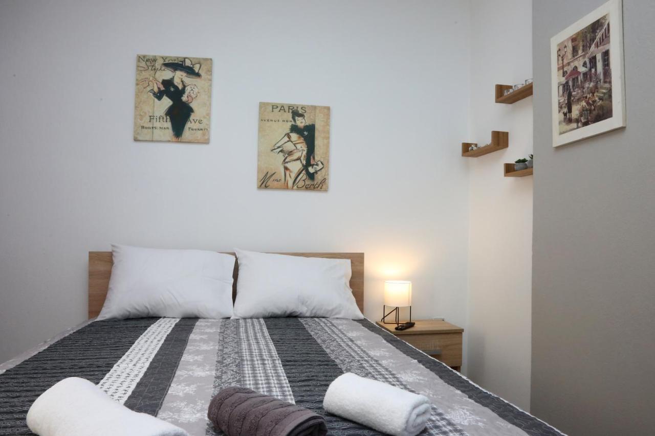 Nenas House Apartment Nea Iraklitsa ภายนอก รูปภาพ